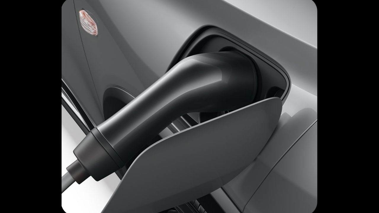 Citroen E-C3X Launched