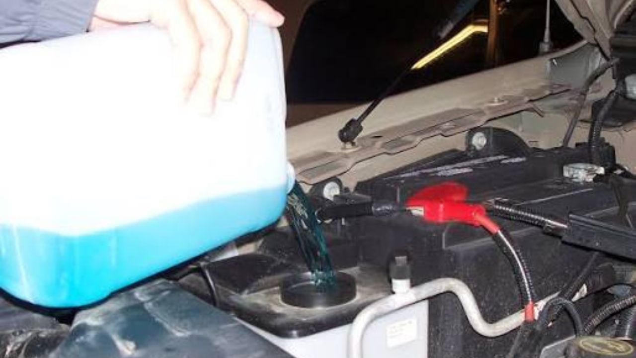 How to Improve Windshield Visibility During Heavy Rain